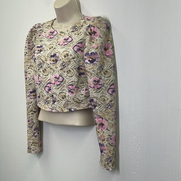 H&M - Purple & Pink Floral Cream Long Sleeve Crew Neck Crop Blouse Size Small - Picture 6 of 11